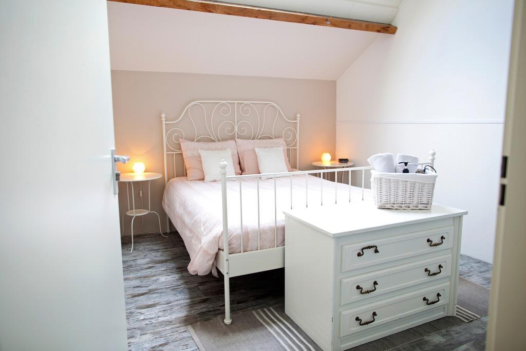 D'N Twist Bed & Breakfast Overloon Екстериор снимка